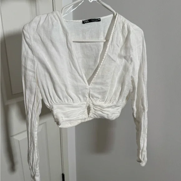 Zara Cream V-Neck Long Sleeve top - Picture 1 of 3